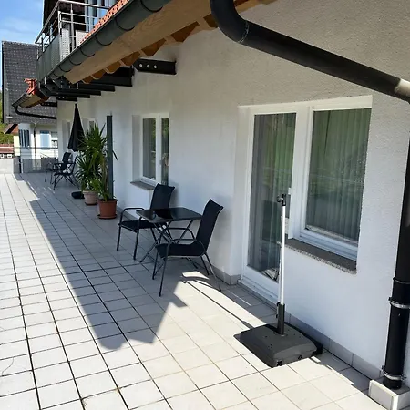 Apartmán Ferienwohnung-blume Eg 1